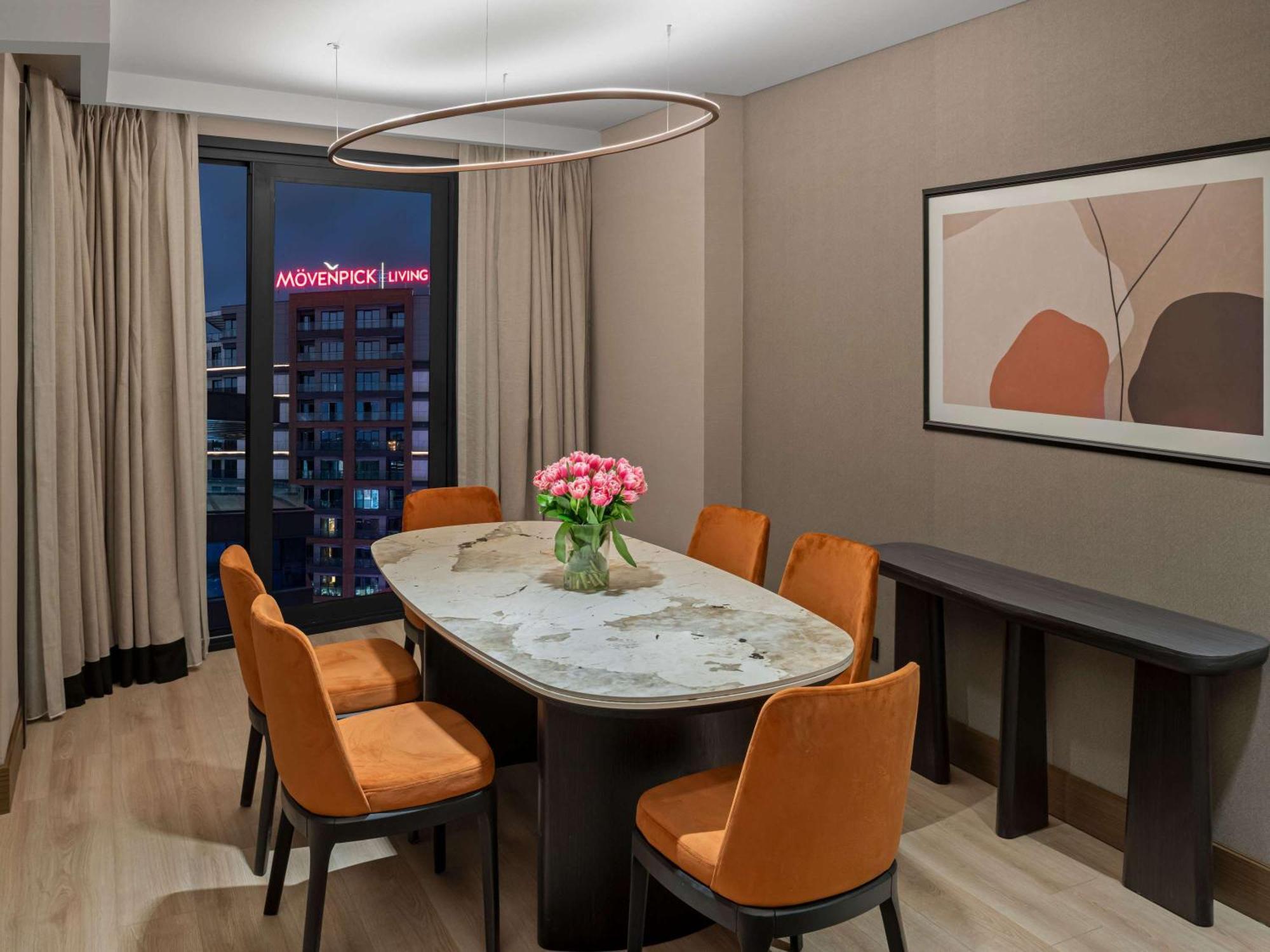 Отель Moevenpick Living Istanbul Saklivadi Экстерьер фото