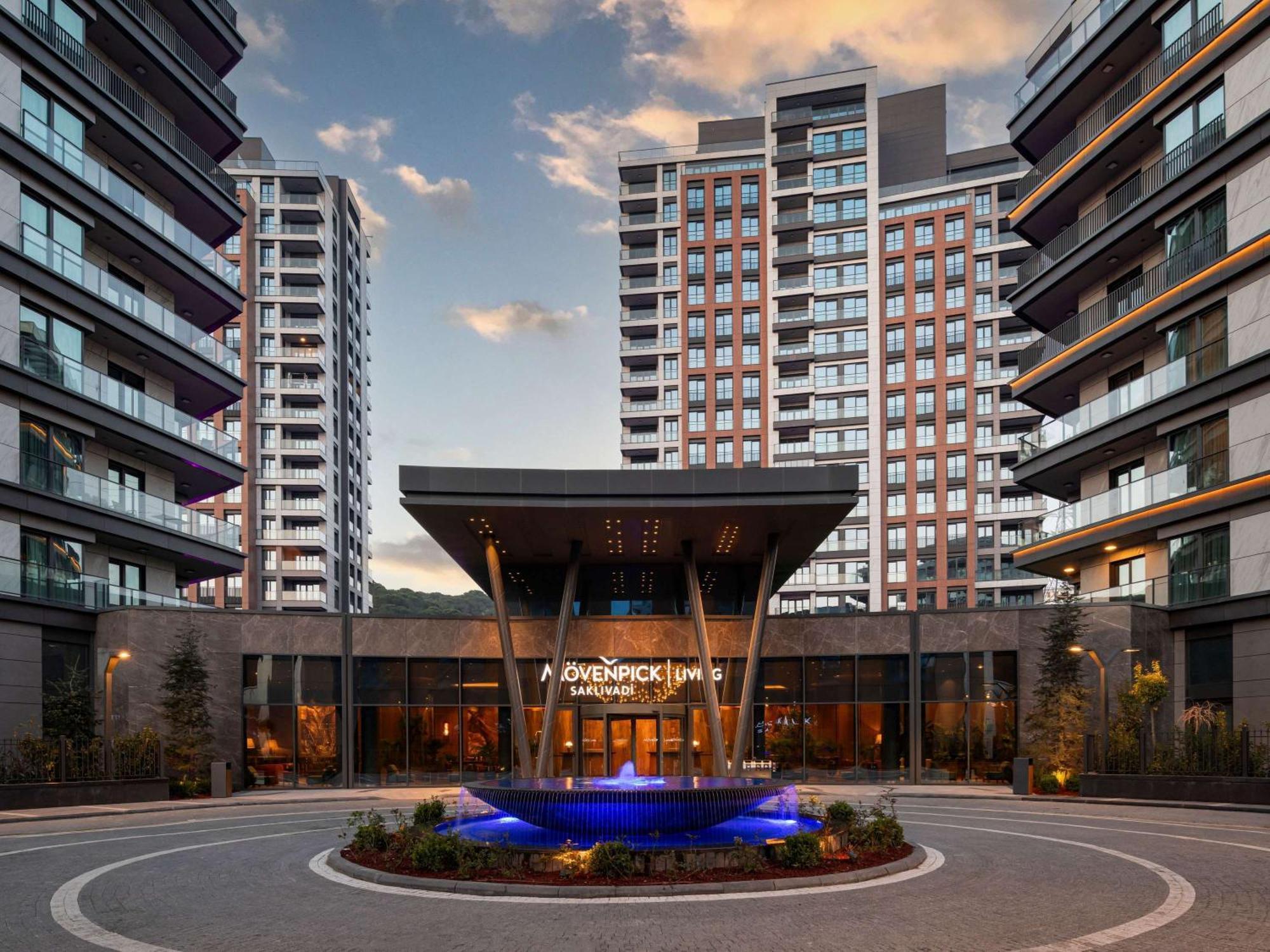 Отель Moevenpick Living Istanbul Saklivadi Экстерьер фото